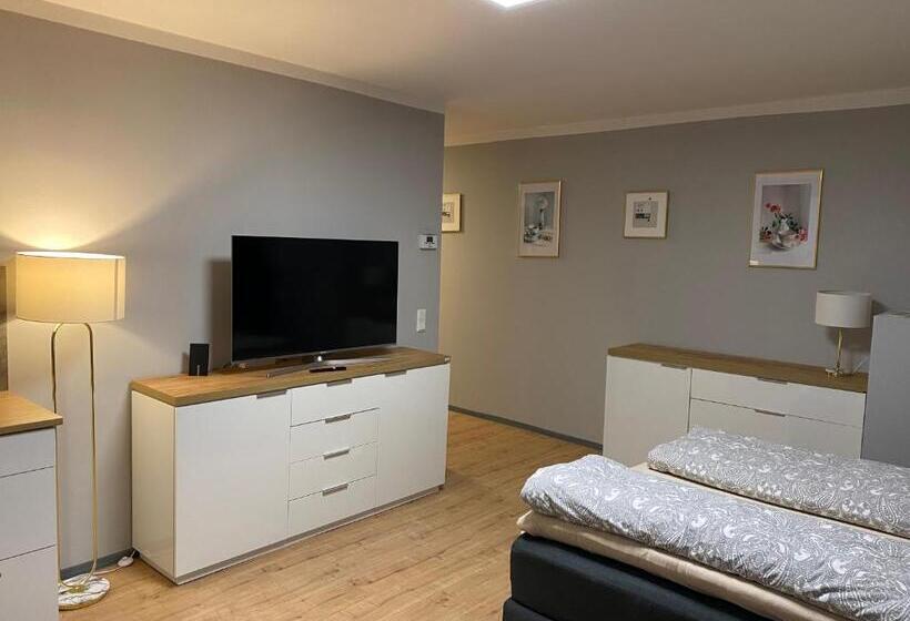 סטודיו דלוקס, City Studio Apartment Am Hauptbahnhof N6