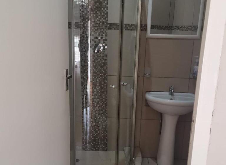 标准间, Esperamos