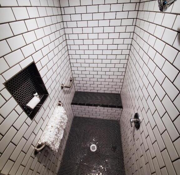 带大床的复式套间, The Gallery House Boutique