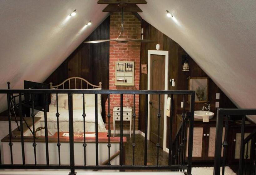 标准工作室, The Gallery House Boutique