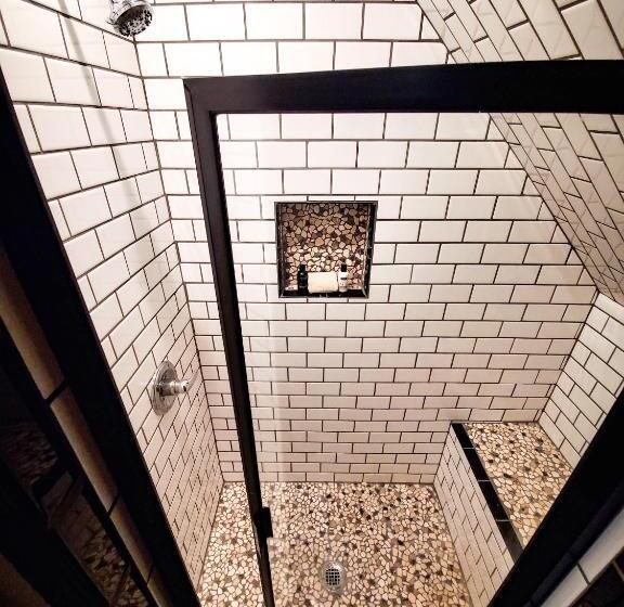 标准工作室, The Gallery House Boutique