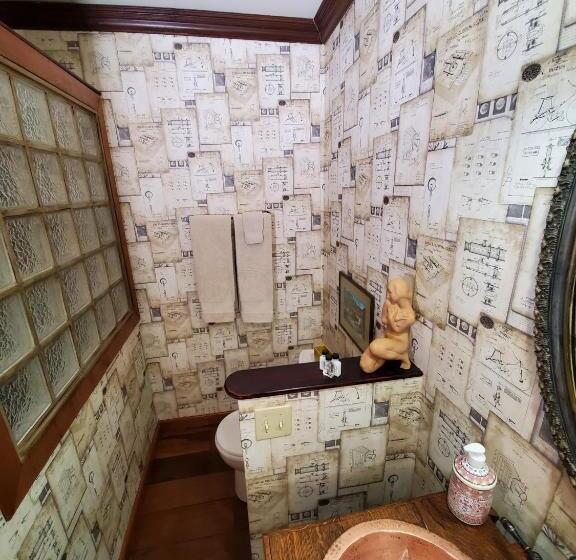 带大床的复式套间, The Gallery House Boutique