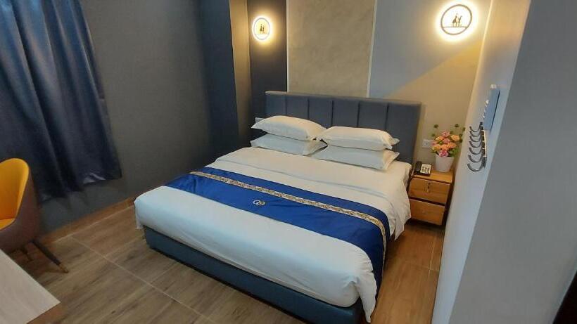 Номер Deluxe Кровать Кинг, Good 9 Hotel   Cahaya Kota Puteri