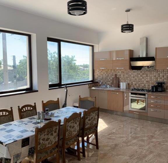 Номер Deluxe Кровать Кинг, Niko’s House