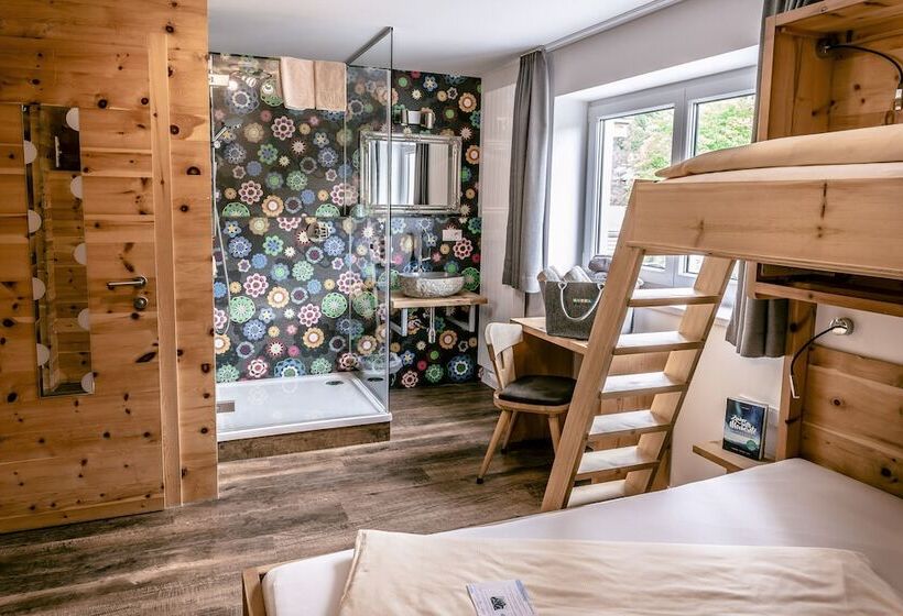 标准单人间, Bacher Asitzstubn