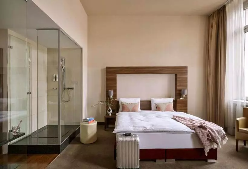 اتاق سوپریور با تخت بزرگ, Flemings Selection Hotel Wien City