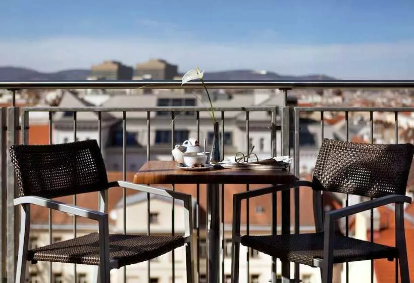 اتاق استاندارد با چشم‌انداز شهر, Flemings Selection Hotel Wien City