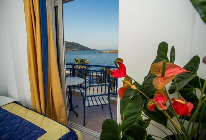 חדר סטנדרט, Kiani Akti