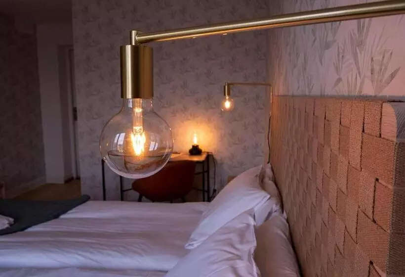 Standard-huone, L & Bistro Rödesund