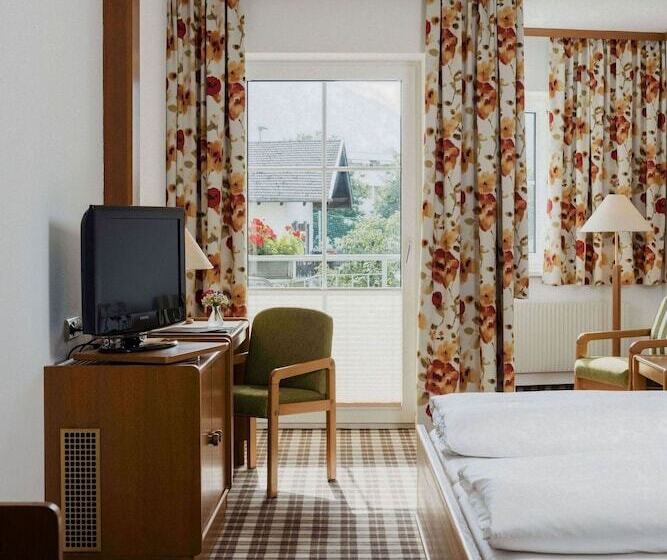 غرفة سوبيريور مزودة بشرفة, Zum Mohren