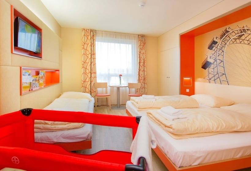 اتاق استاندارد سه نفره, Jufa Hotel Wien City