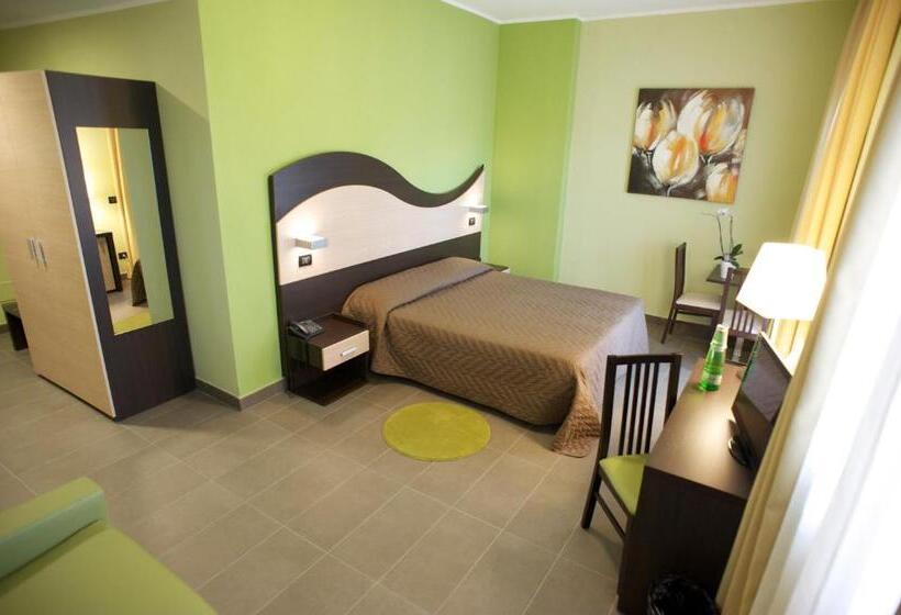Номер Deluxe, Life Sport Hotel