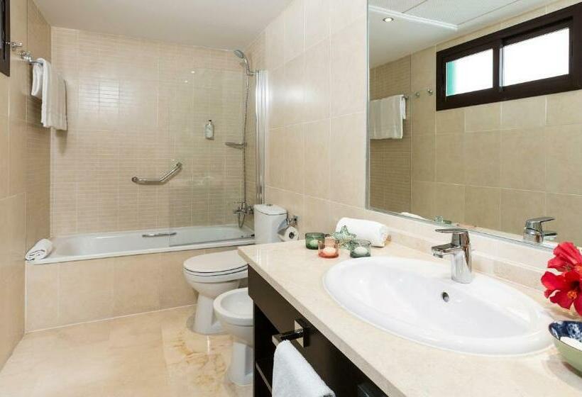 带1个卧室的顶楼公寓, Ona Valle Romano Golf & Resort