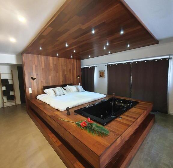 Стандартный Номер Кровать Кинг, Au Secret Des Brégines