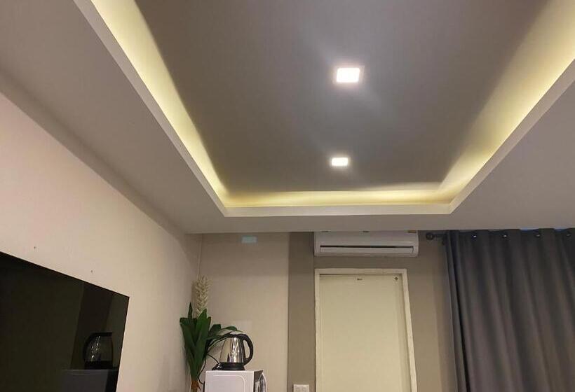 Escritório Superior, Bansuay Bangkadi