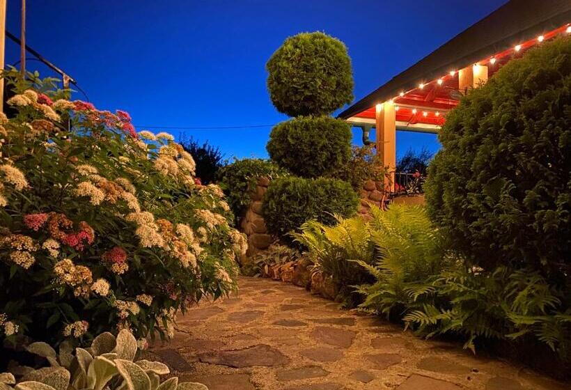 شقة غرفة واحدة مطلة على الحديقة, Casa Moldovan