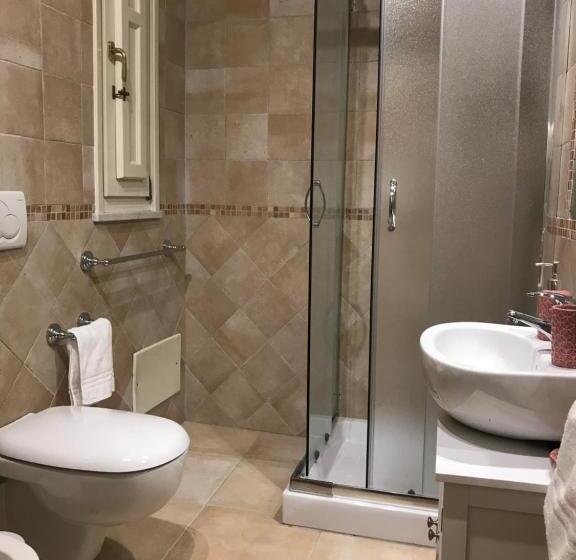 Трехместный Номер Стандарт с Балконом, Domo Antiga Guest Rooms