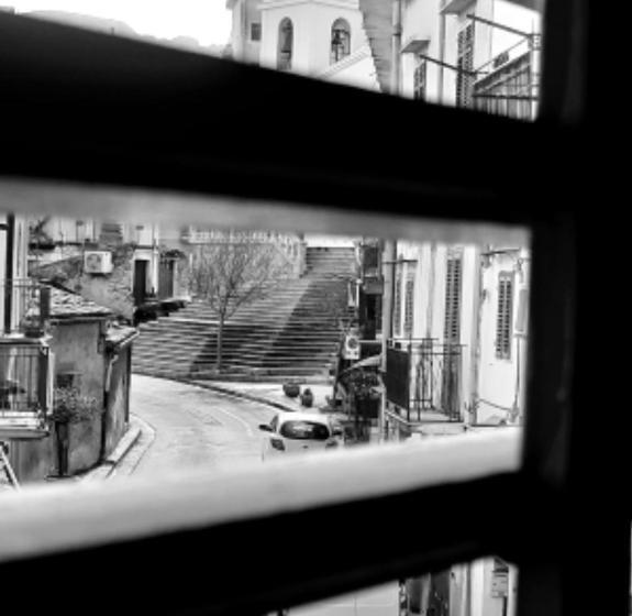 اتاق لوکس, Guest House Piana Degli Albanesi