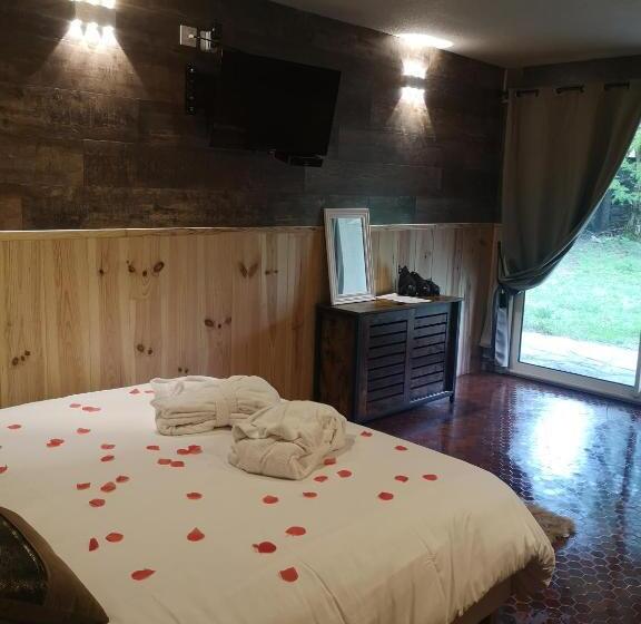 Номер Стандарт Вид на Сад, L Imprévu