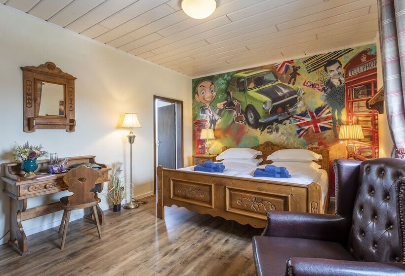 חדר סטנדרט, The Little Britain Inn Themed Hotel One Of A Kind In Europe