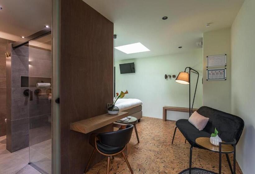 デラックスルーム, Bed & Breakfast Nummer5