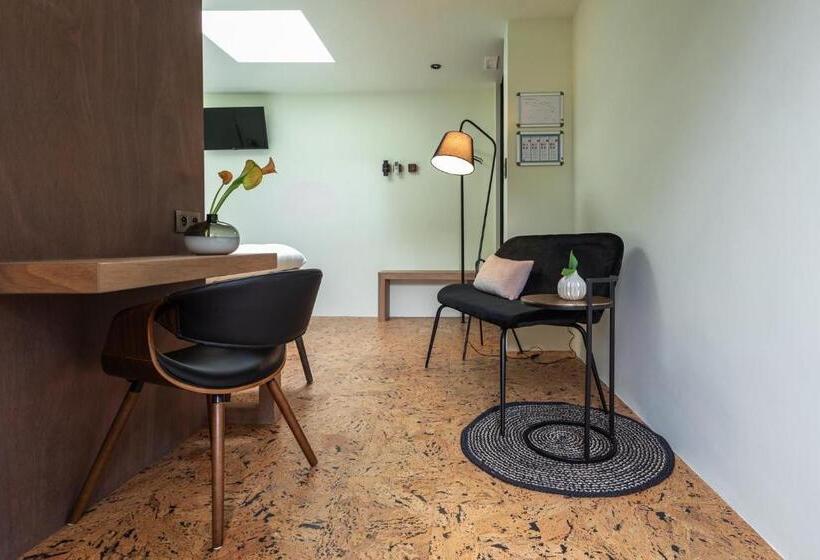 חדר דלוקס, Bed & Breakfast Nummer5