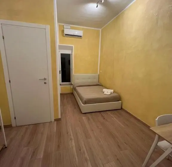 اتاق استاندارد یک نفره, Butterfly B&b