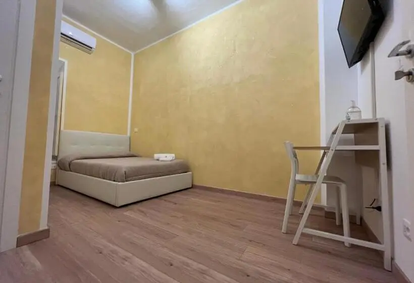 اتاق استاندارد یک نفره, Butterfly B&b