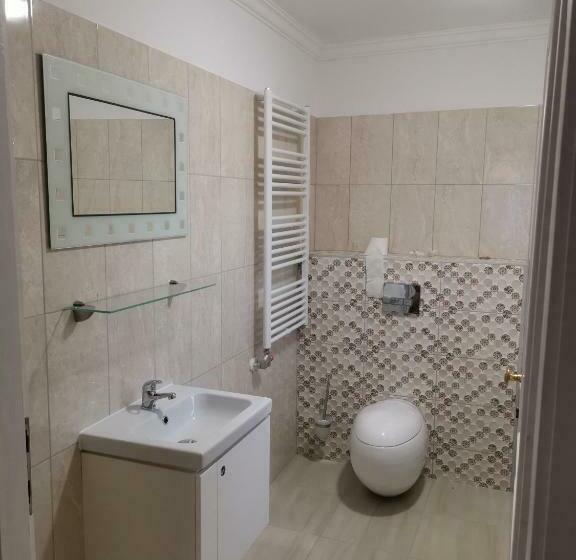 Deluxe Rum, Jager Guesthouse