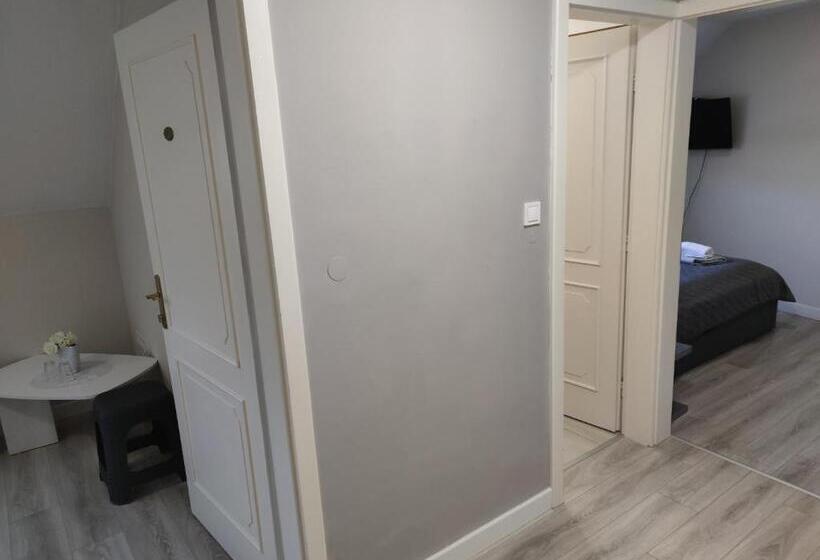 Familjerum, Jager Guesthouse