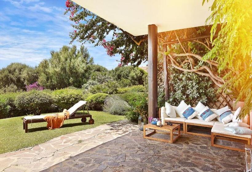 جناح جونيور مطلّ علي البحر, Karamare