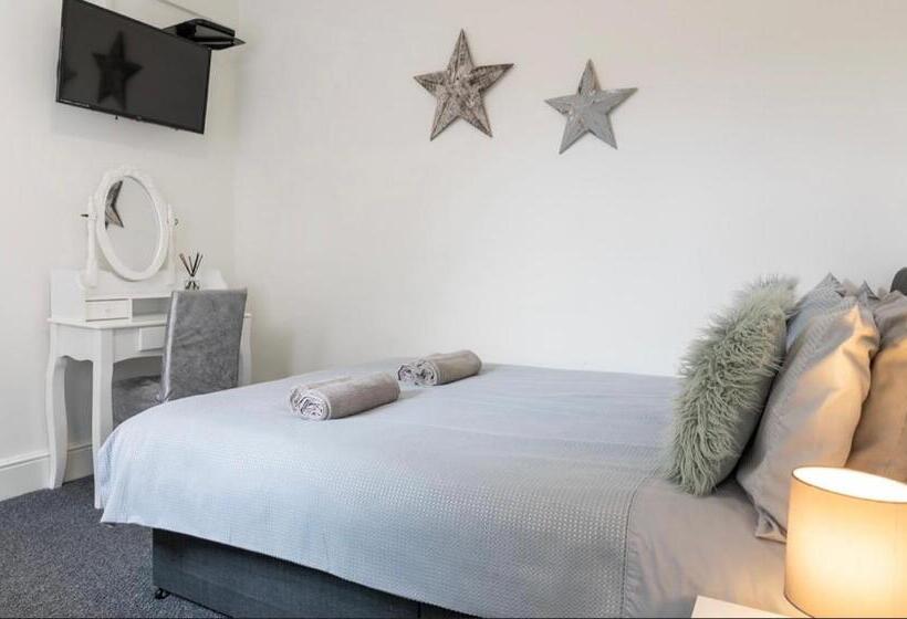 スタンダードルーム, Megs Island Guest House