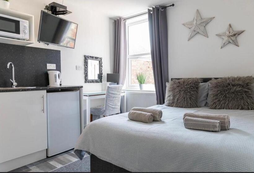 スタンダードルーム, Megs Island Guest House