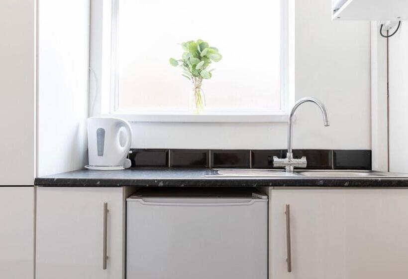 スタンダードルーム, Megs Island Guest House