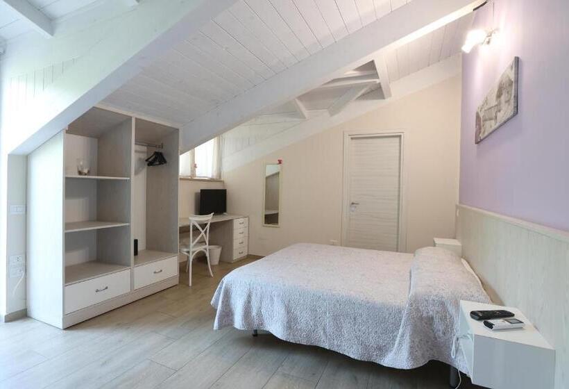 Chambre Triple Standard, B&b Oliveto