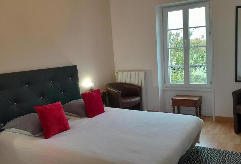 园景标准四人间, Domaine De Pelouaille Chambre D Hôtes