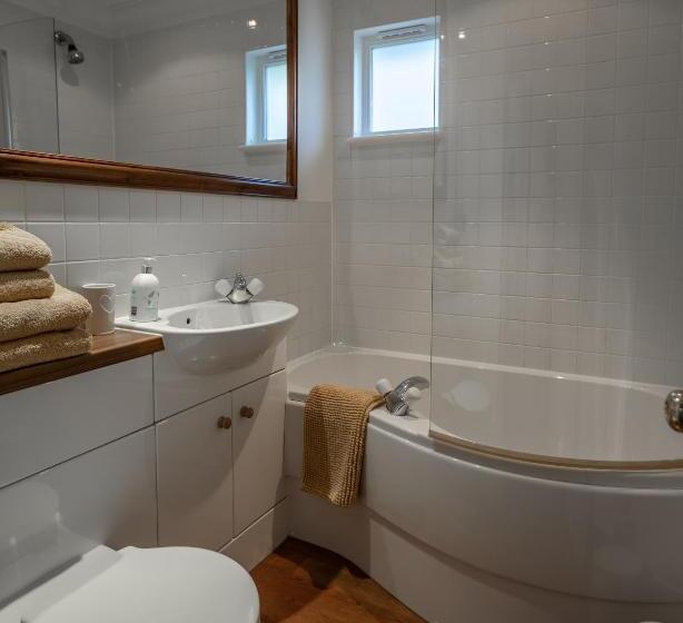 חדר סטנדרט, Cranborne House