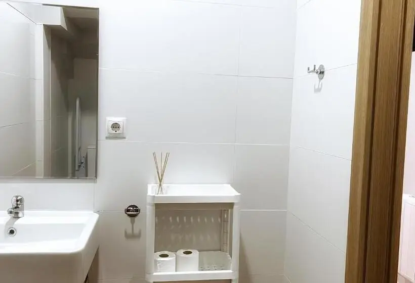 اتاق استاندارد یک نفره, Iturriaga Ostatua Self Check In