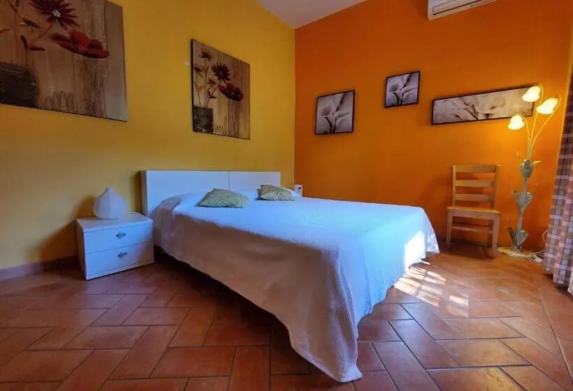 スタンダードルーム, Antica Locanda La Tinara Del Belvedere   Romantic Dreams