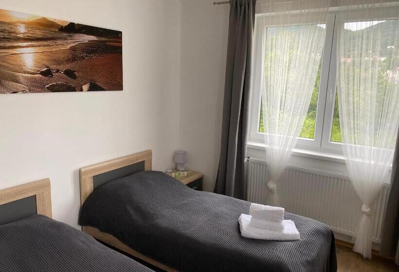 דירת דופלקס בת חדר שינה 1, Apartmány Krupka