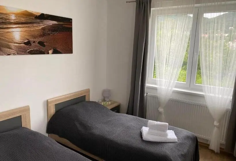 Appartamento Duplex 1 Camera da Letto, Apartmány Krupka