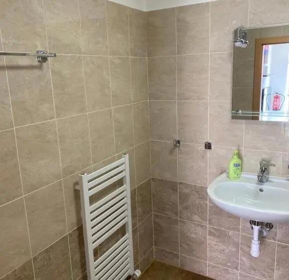 Appartamento 2 Camere da Letto, Apartmány Krupka
