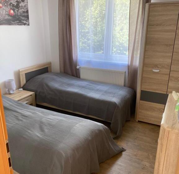 Apartamento 2 Dormitórios, Apartmány Krupka