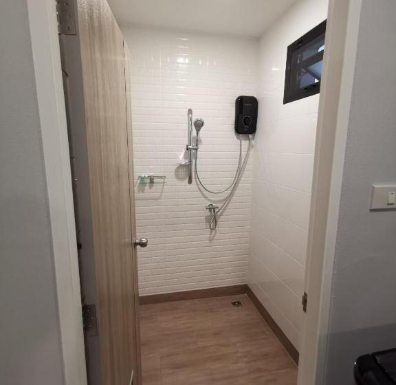 غرفة قياسية, Daad Fah Home And Cafe