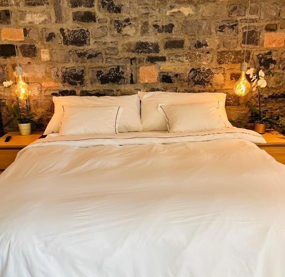 Deluxe Suite King Bed, Family Suite With Garden And Amaizing View To Lugano