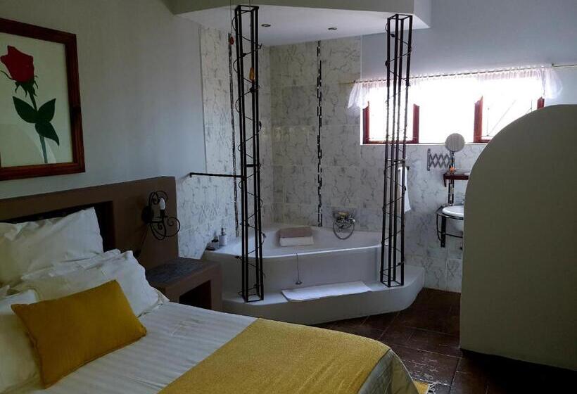 Quarto Familiar, Flight Inn