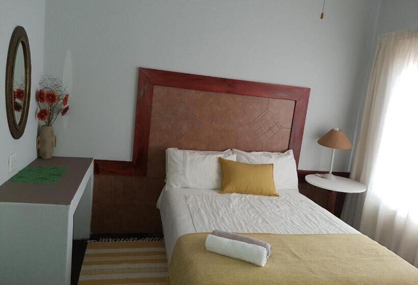 スタンダードルーム, Flight Inn