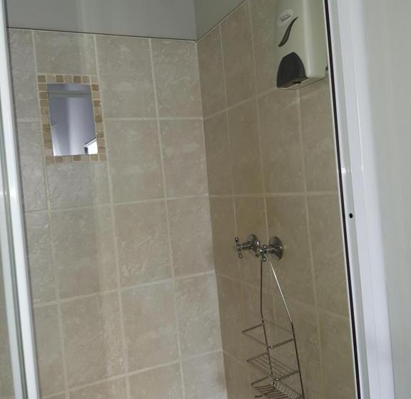 スタンダードルーム, Flight Inn