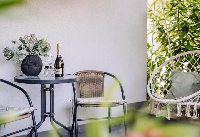 スタンダードインサイドビュールーム, Nádas Center Home Badacsony