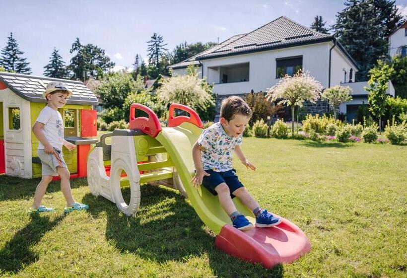 1ベッドルームハウス, Nádas Center Home Badacsony